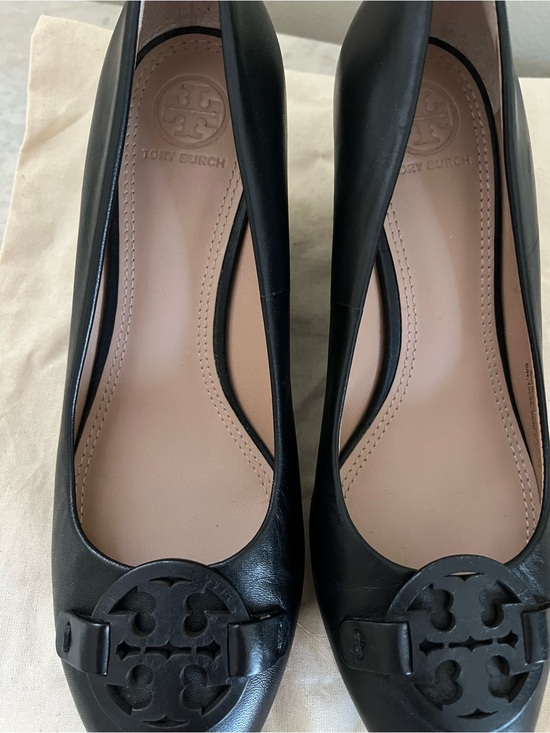 Tory Burch Shoes - Tory Burch Women's Logo Black Leather Wedge, Size 7M